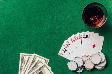 Live dealer blackjack table on erek2 73 with real-time action